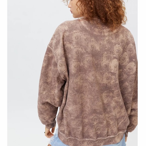 DISCONTINUED BROWN PLUSH DISNEY MICKEY MOUSE CREWNECK SWEATSHIRT SIZE MEDIUM - Picture 5 of 10